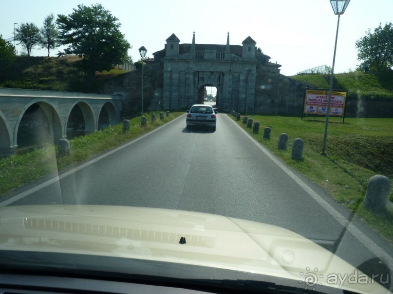 Идеальный город ждет туристов. Palmanova