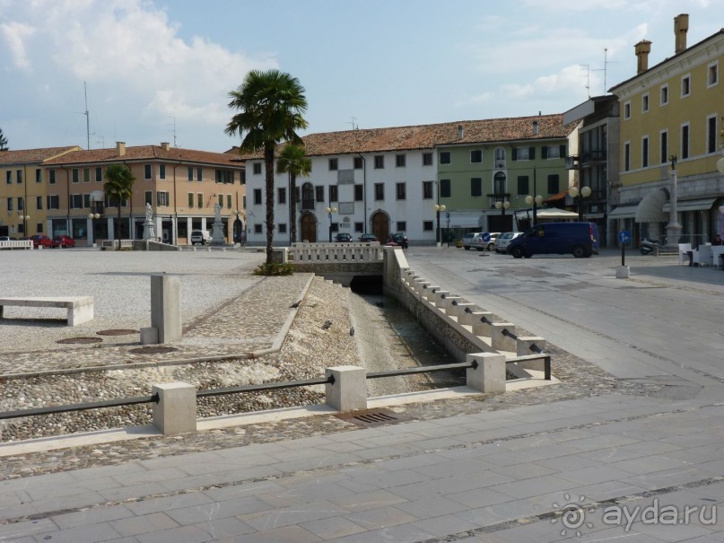 Идеальный город ждет туристов. Palmanova