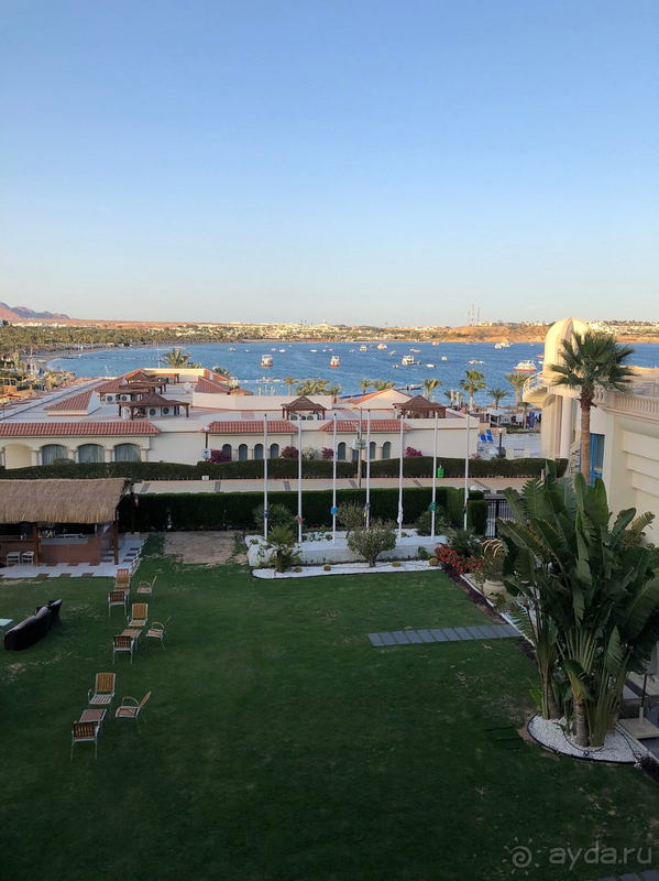 Им пора делать ремонт и проводить работу с персоналом !!!