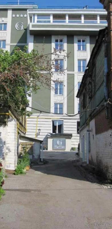 Уютный отель рядом с набережной,но вот звукоизоляция...