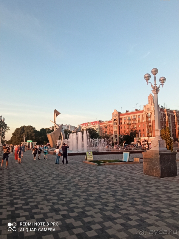 Уютный отель рядом с набережной,но вот звукоизоляция...