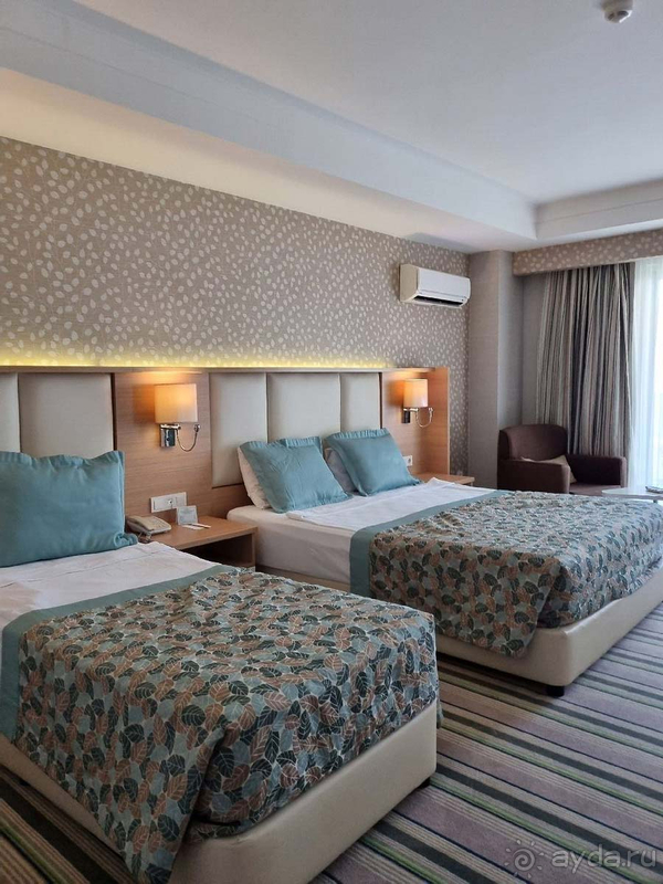 Красивый отель, ужасный wi-fi, не самый чистый пляж 🌴