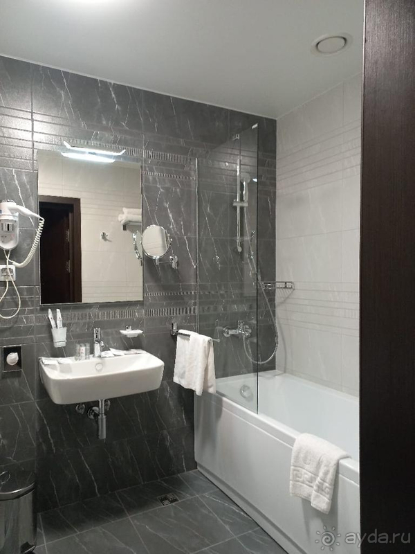 Альбом отзыва "Отель 4 звезды с чувством домашнего уюта "