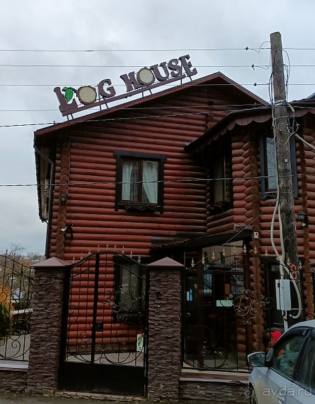 Интересная гостиница, но есть и минусы