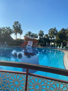 Неплохой семейный отель