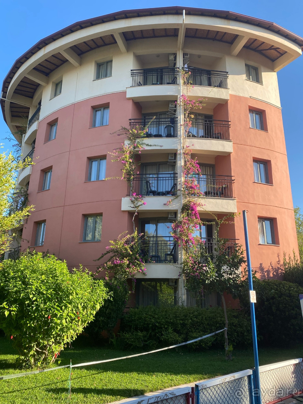 Неплохой семейный отель