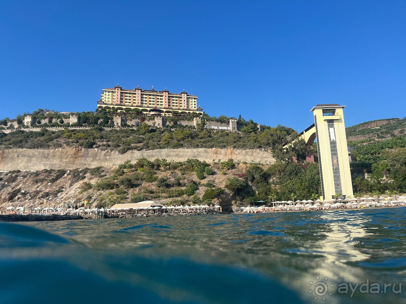 фото Utopia World Hotel