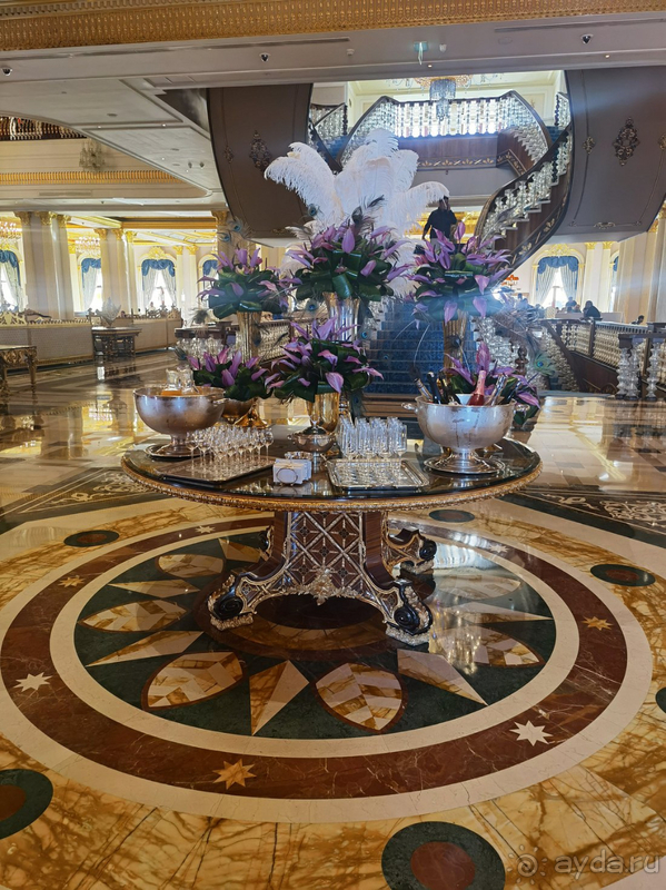 Роскошный отель)