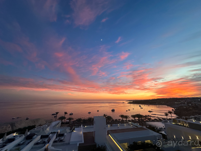 Новый белоснежный отель на берегу Шарм Эль Шейха