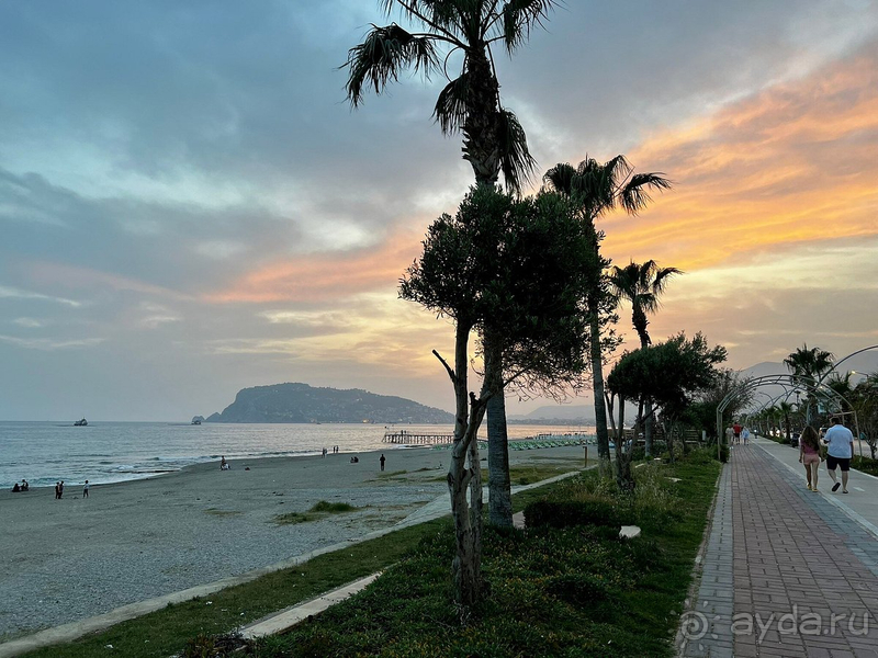 Этот отель тянет на 3*максимум!!!Люди, хорошо подумайте прежде чем туда ехать!