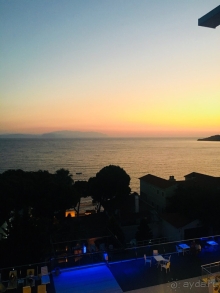 Слабая четверка, но нам понравилась