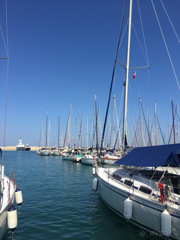 Слабая четверка, но нам понравилась