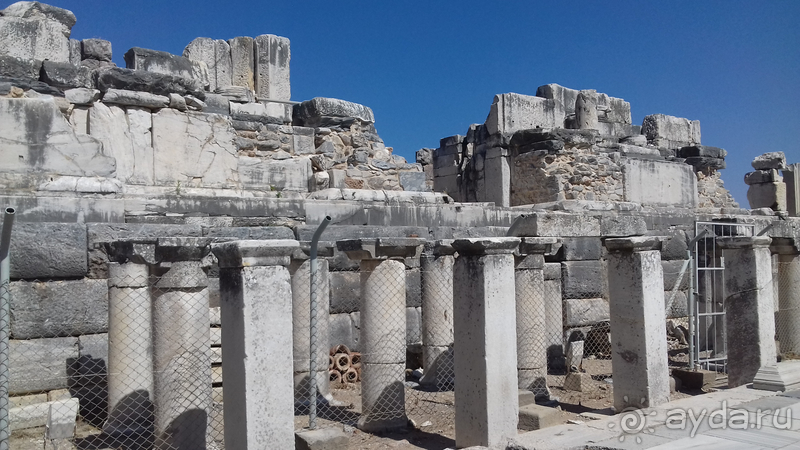 Слабая четверка, но нам понравилась