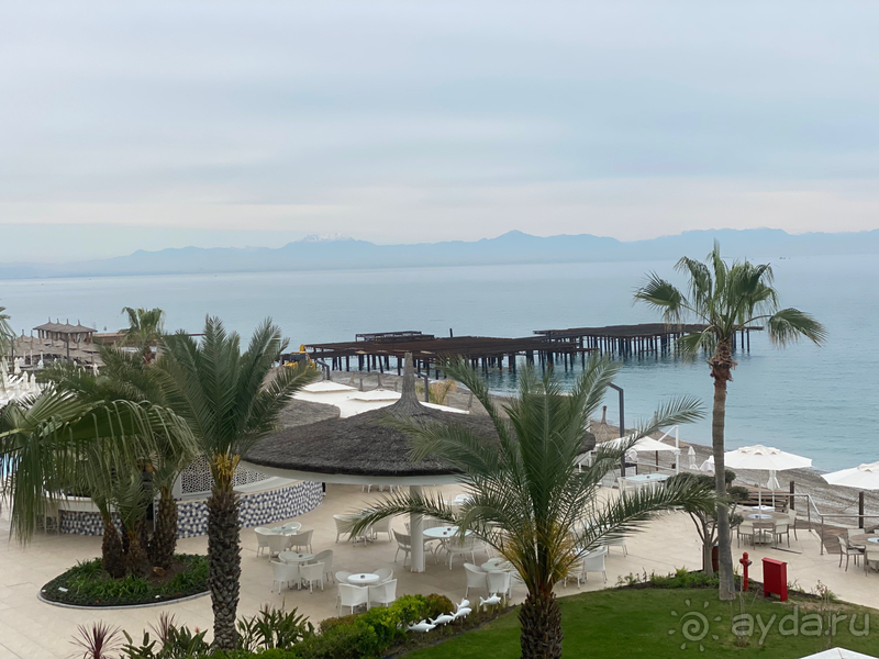 Приятный отель на берегу моря