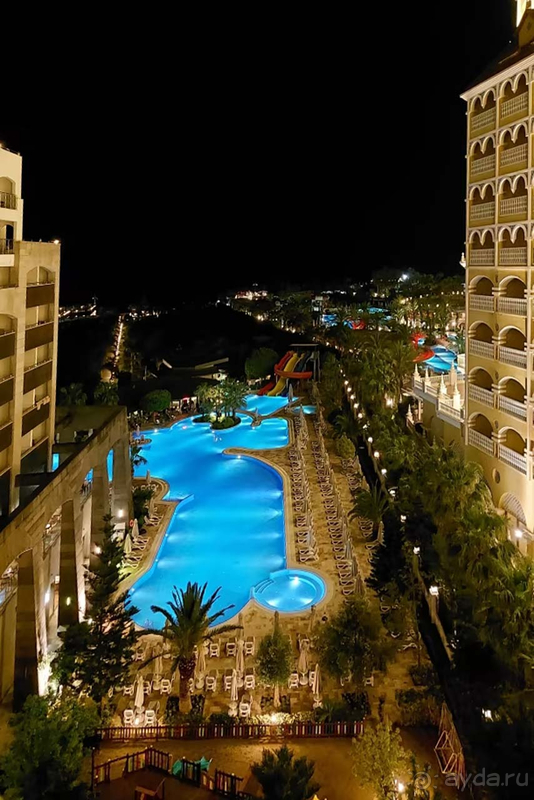 Прекрасный Melas Lara!