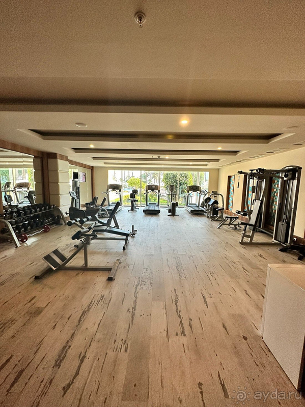 Отель нам понравился, но номер нас шокировал. 