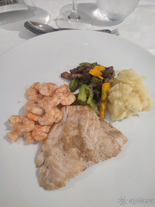 Альбом отзыва "Для Кубы хорошо, океан шикарный"