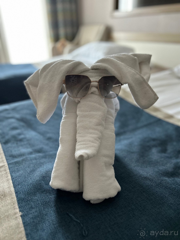 фото Utopia World Hotel