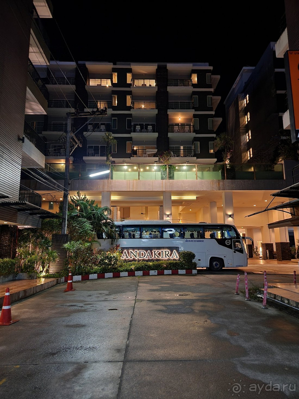 Вполне хороший отель, но после пандемии хромал сервис.