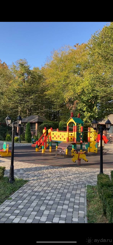 Отель в очень живописном месте! Для детей и взрослых!