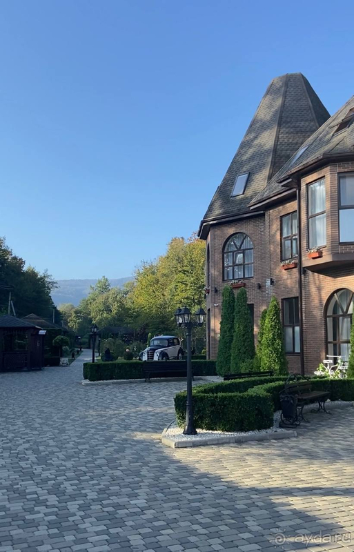 Отель в очень живописном месте! Для детей и взрослых!