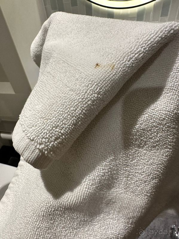 Испачканные полотенца, вопросы по клинингу