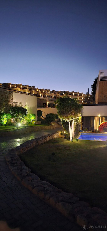 Достойный отель