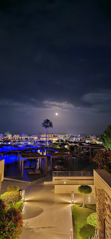 Достойный отель