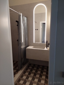 Отель с современным дизайном и комфортными условиями проживания