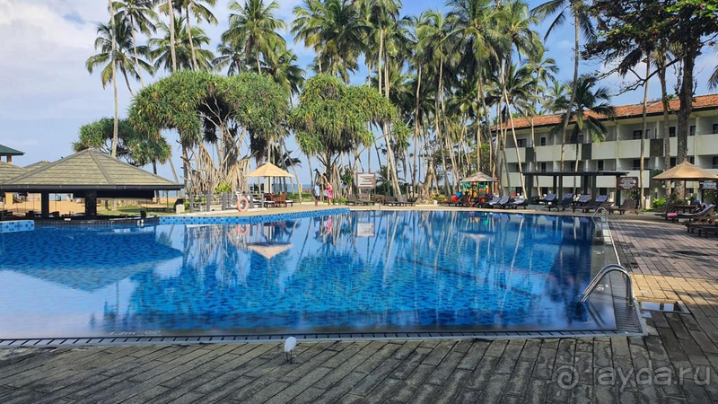 Великолепно