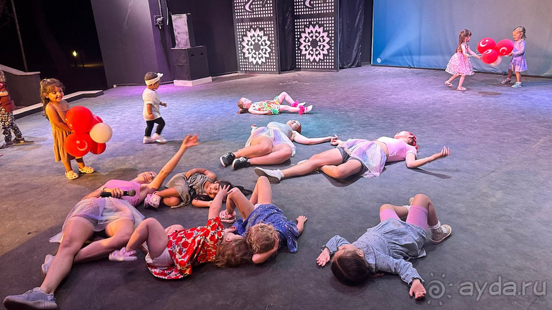 Прекрасное обслуживание, крутой детский клуб и зажигательная вечерняя программа. Прекрасное обслуживание, крутой детский клуб и зажигательная вечерняя программа.