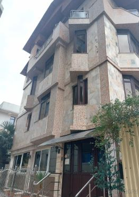 В самом центре