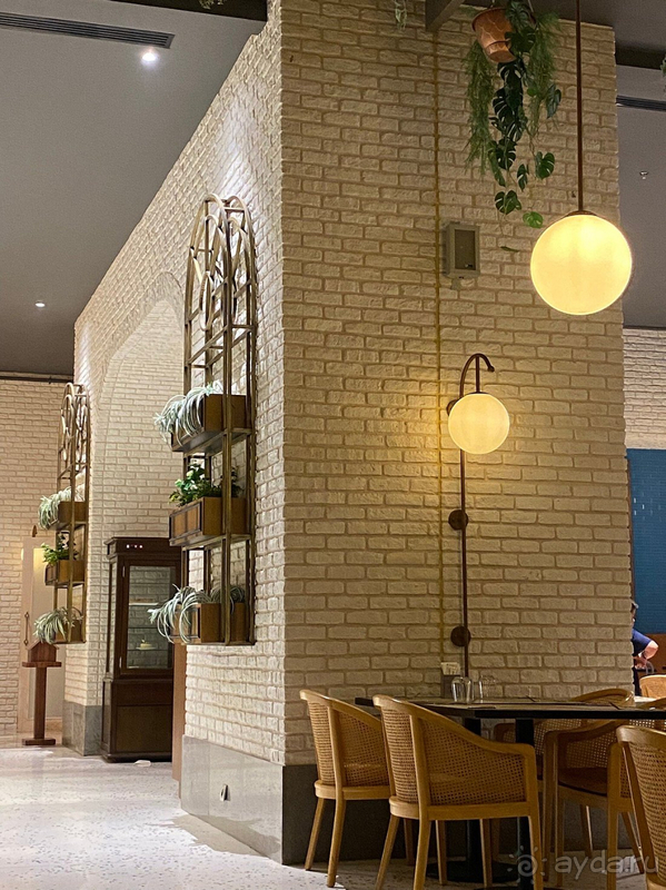 Хороший семейный отель, но должен стоить дешевле . Хороший семейный отель, но должен стоить дешевле .