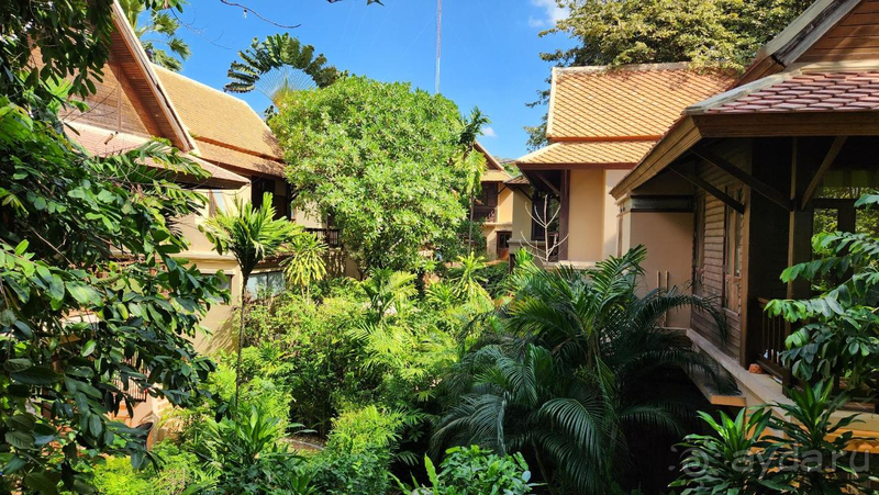 Великолепно, но все-таки что-то надо заменить, а что-то покрасить )