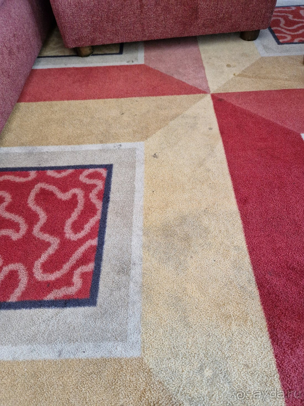 В отеле хорошее только море 😀