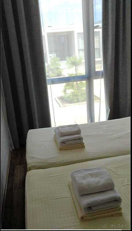 Семейный отдых на берегу моря 