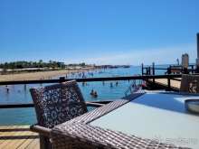 Соотношение цены и качества на момент нашей поездки. Отличный премиум, были на вилле. Был с семьёй