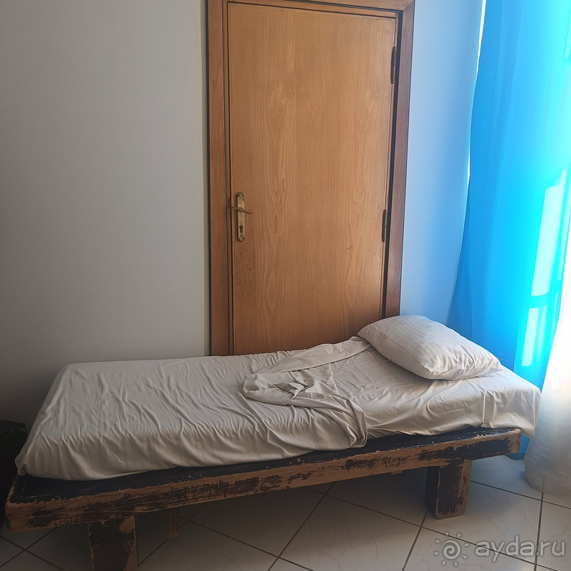 Понравилось только море и пляж. На этом плюсы кончились.