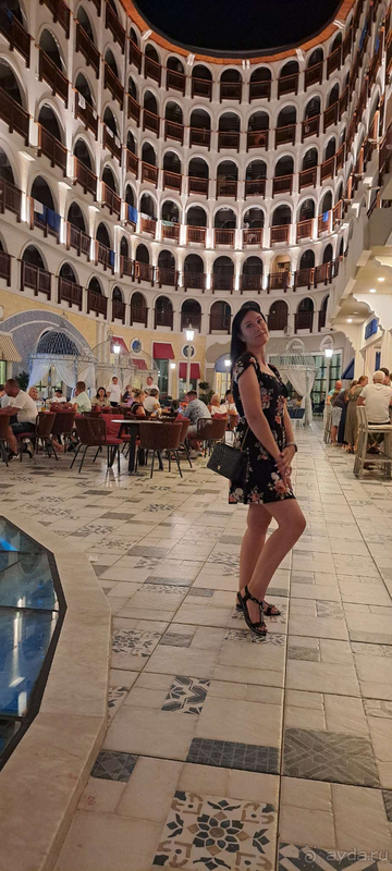 Молодёжный отель Quattro Beach Spa & Resort