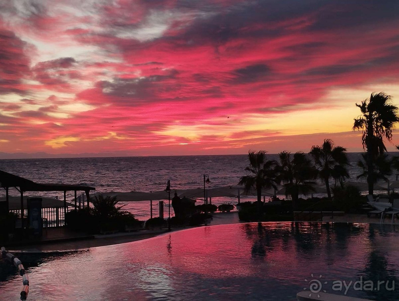 ВСЕ ТАКЖЕ ПРЕКРАСНА...