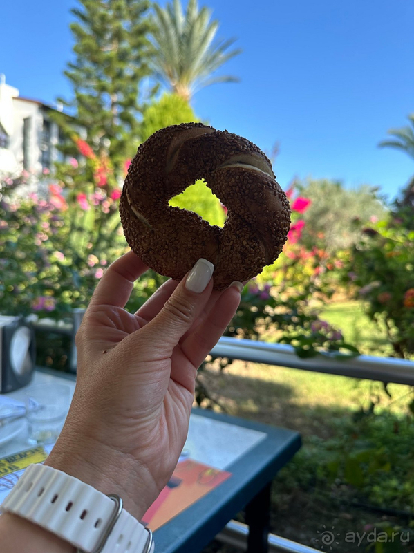 Цена завышена, отель на слабую 4