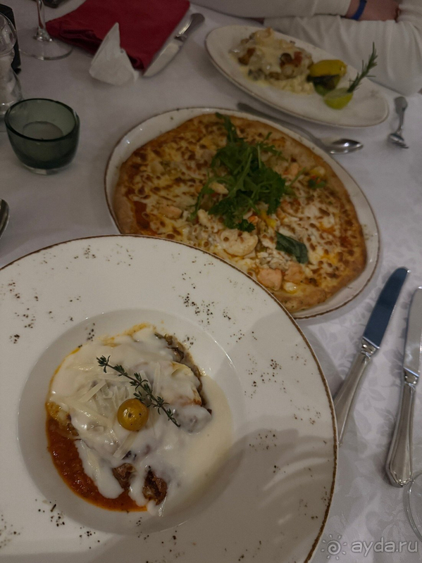 Релакс, немного тусовки, топовые а-ля карт