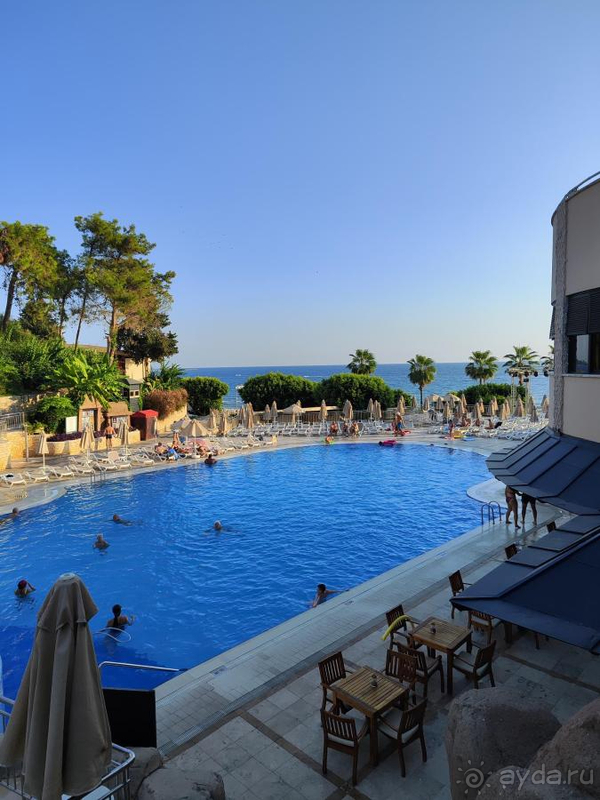 Melas Holiday Village