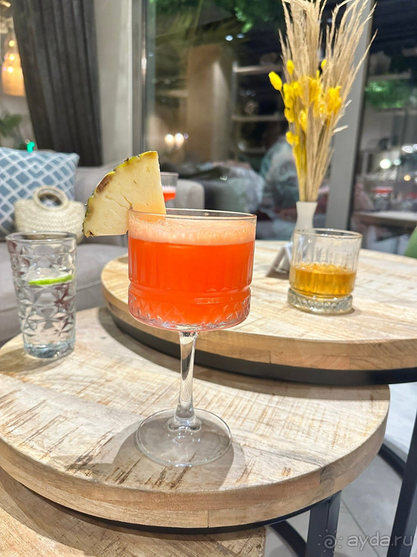 Неплохой Неплохой