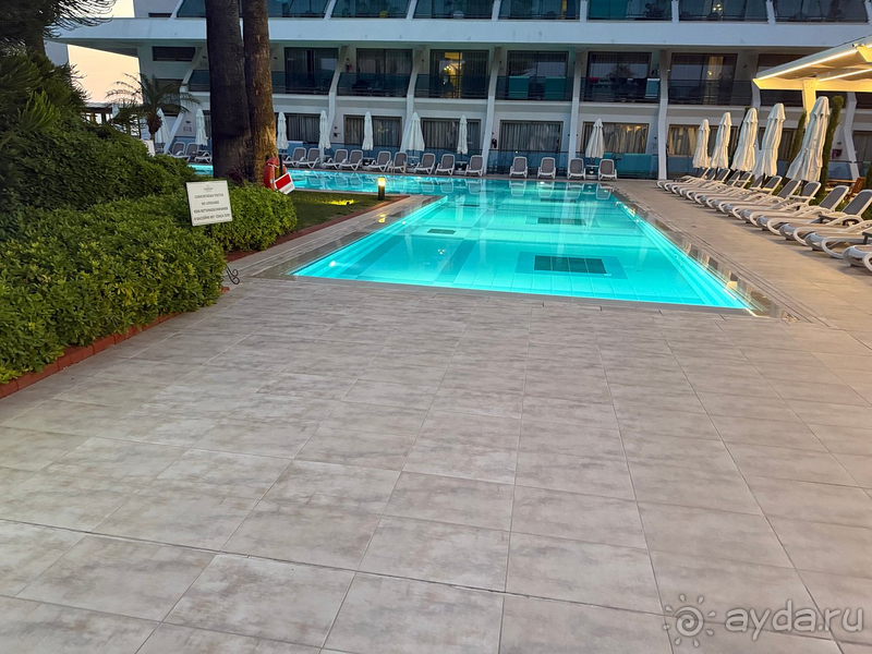 Уже уставший Side Star Elegance