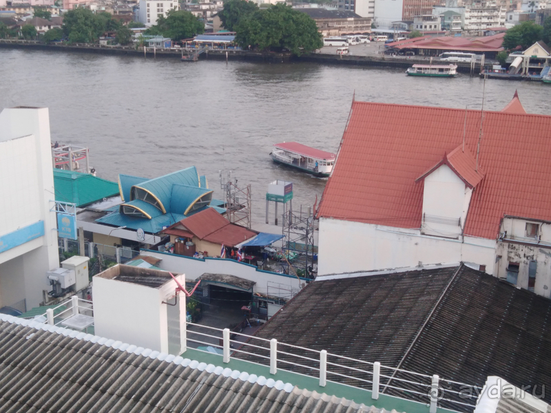 фото N5 Ratchawong Hostel