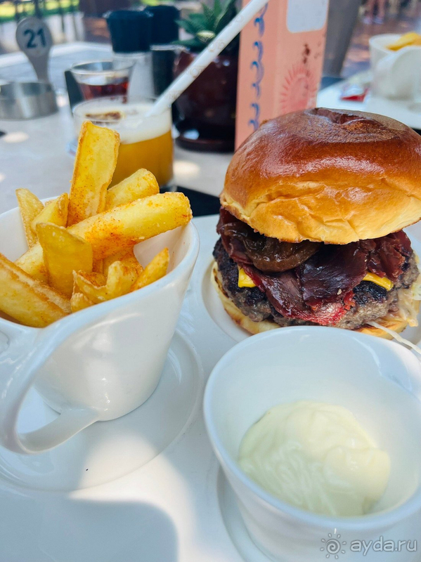 Gloria теперь в нашем сердце.