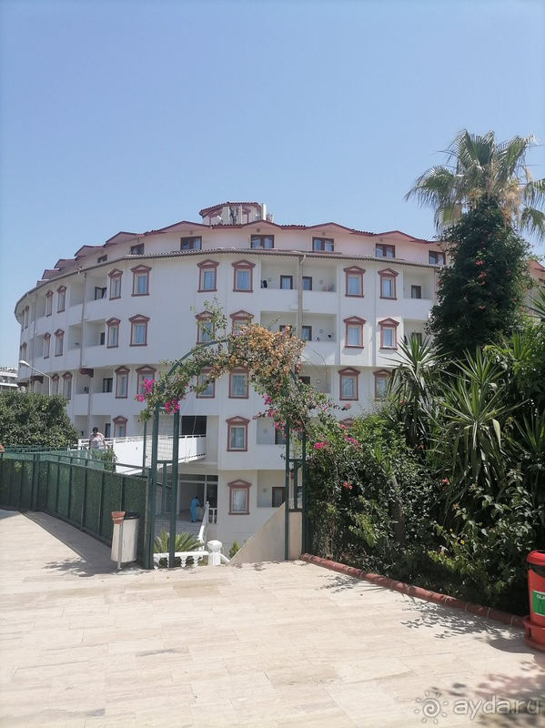 Хороший отель