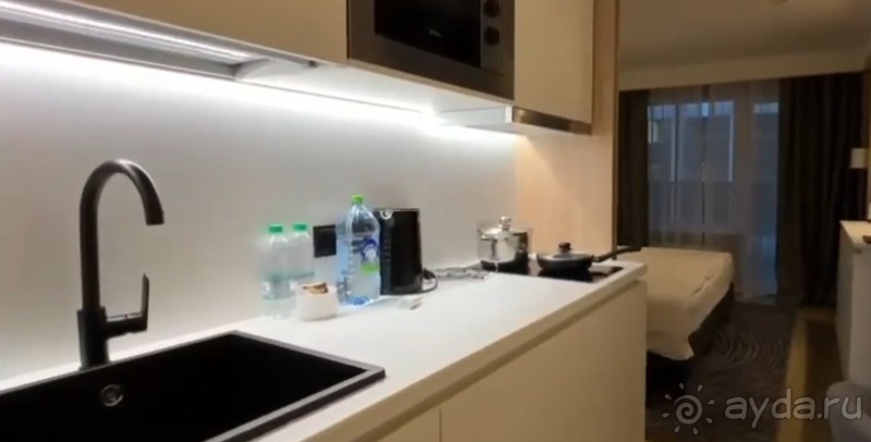 Хороший отель комфорт-класса.