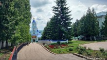 Образ Богородицы, найденный в корнях дерева. Курская Коренная пустынь